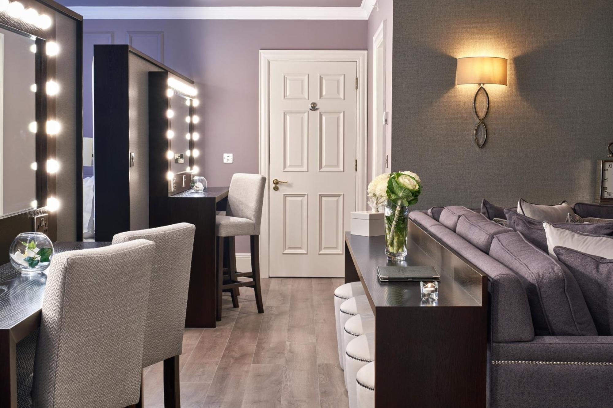 The Johnstown Estate 4* Enfield